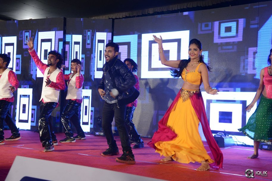 Bengal-Tiger-Movie-Triple-Platinum-Disc-Function